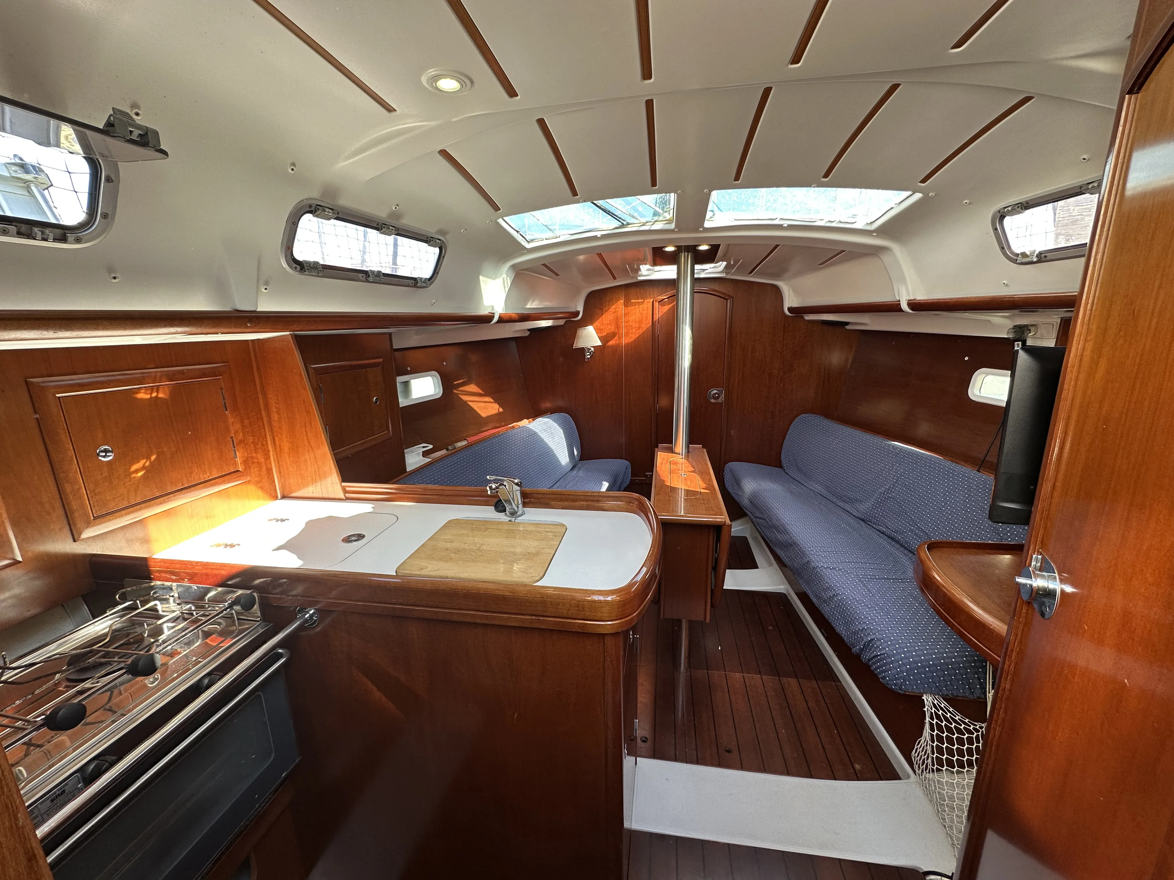 Image slide 147176
