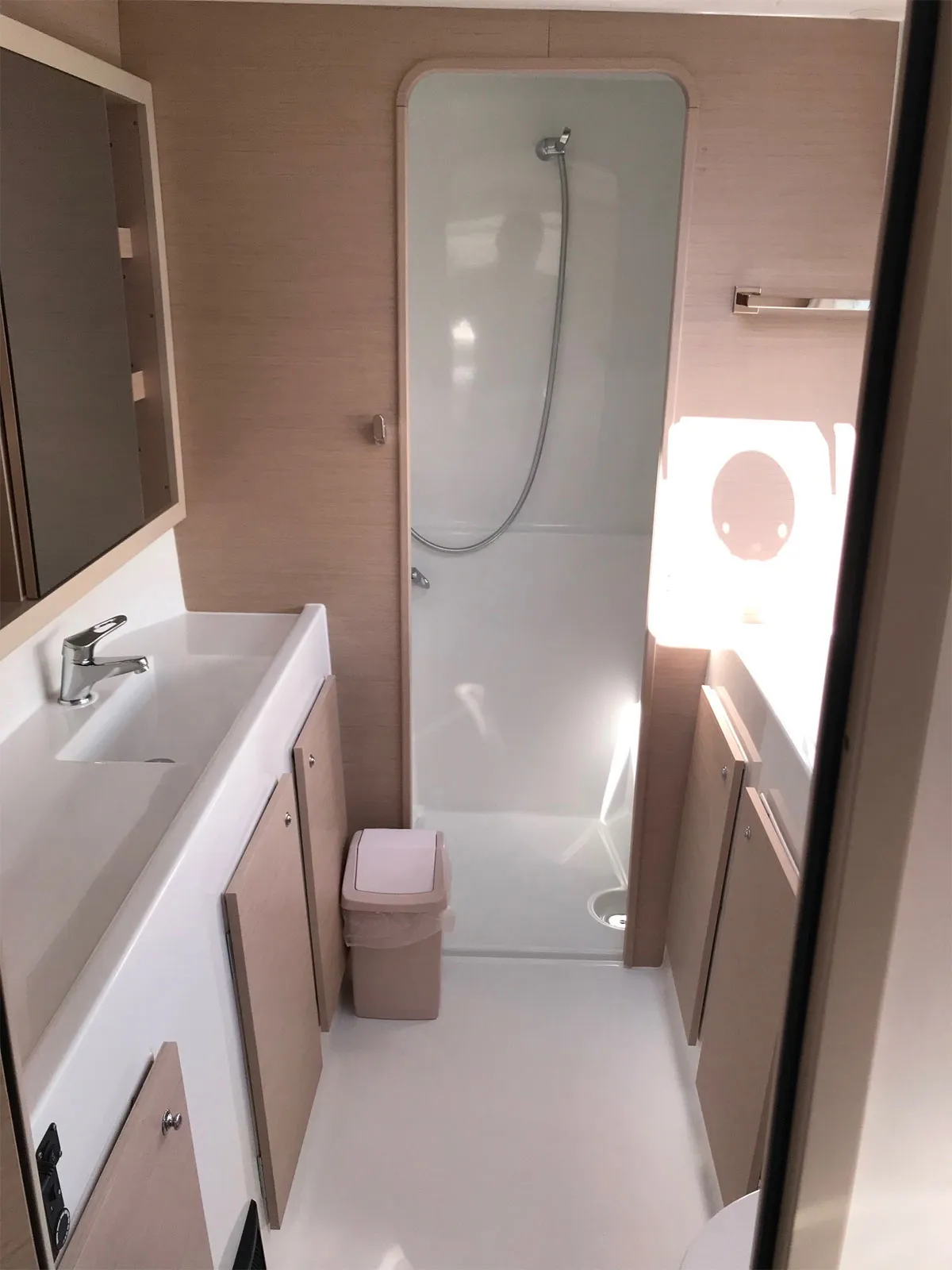 Image slide 210376