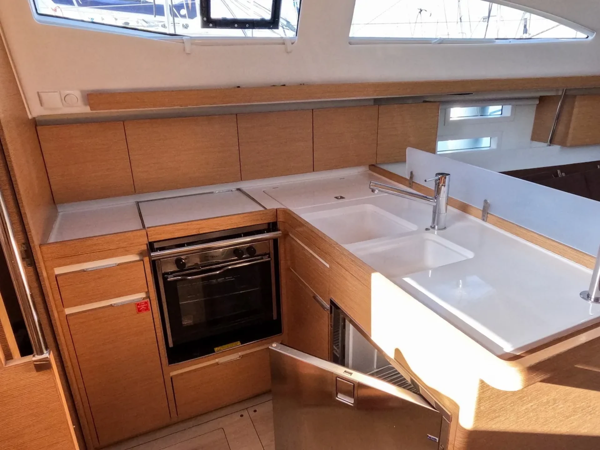 Image slide 243167
