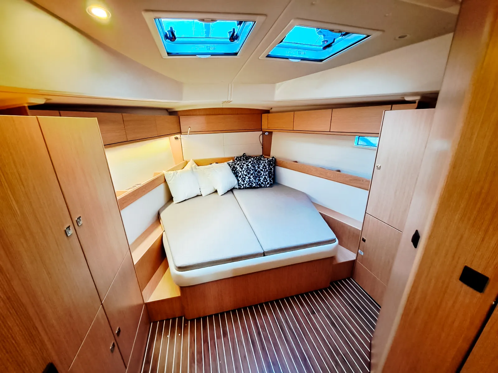 Image slide 268178
