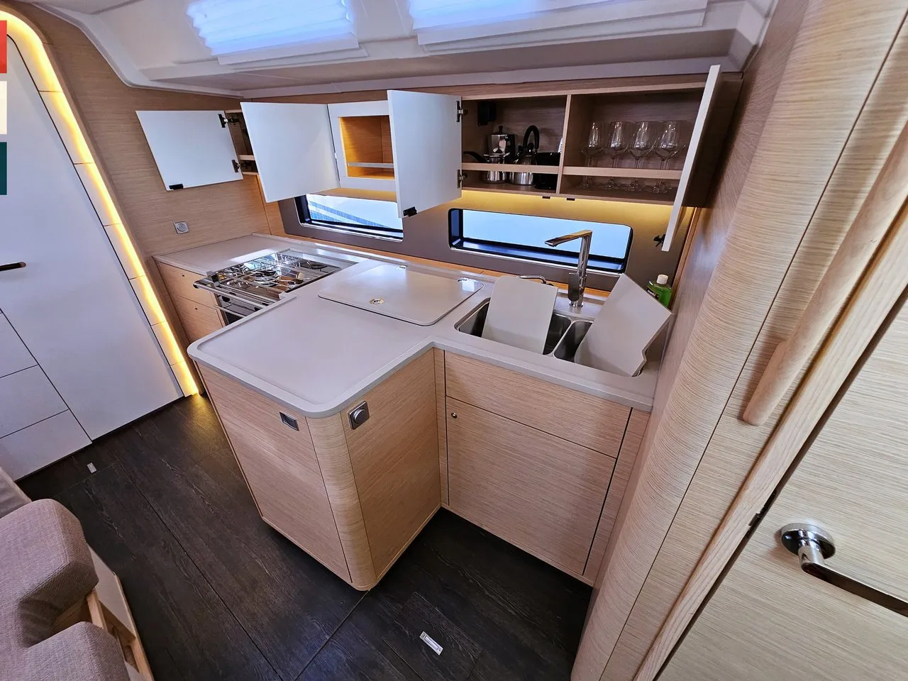 Image slide 276994