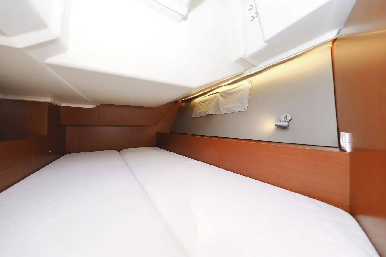 Image slide 279746