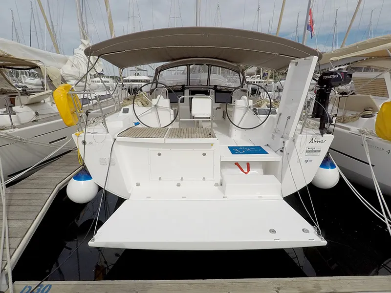 Image slide 280822