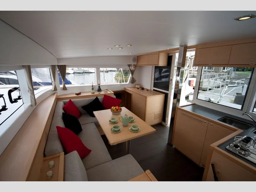 Image slide 297044