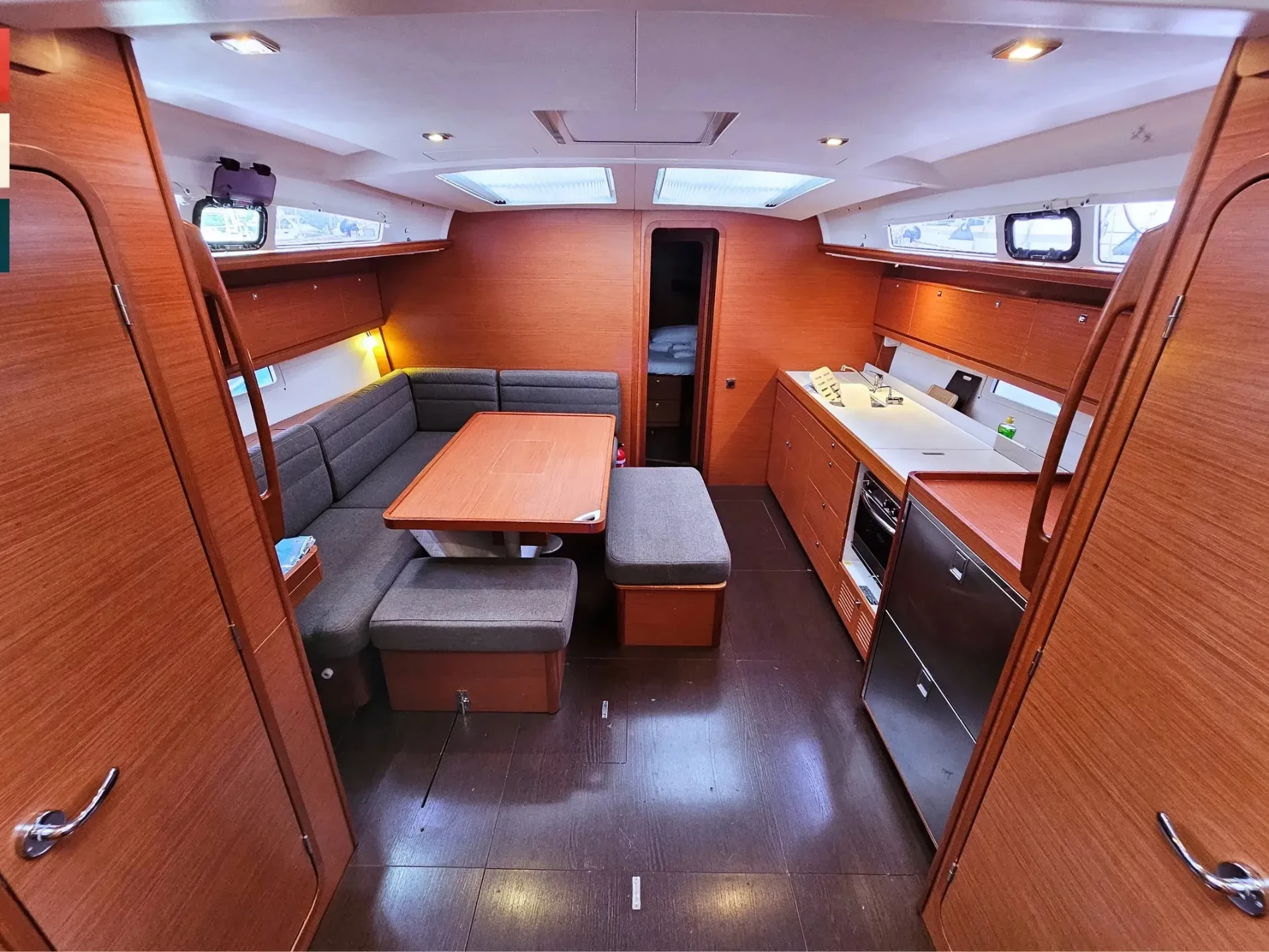 Image slide 298653
