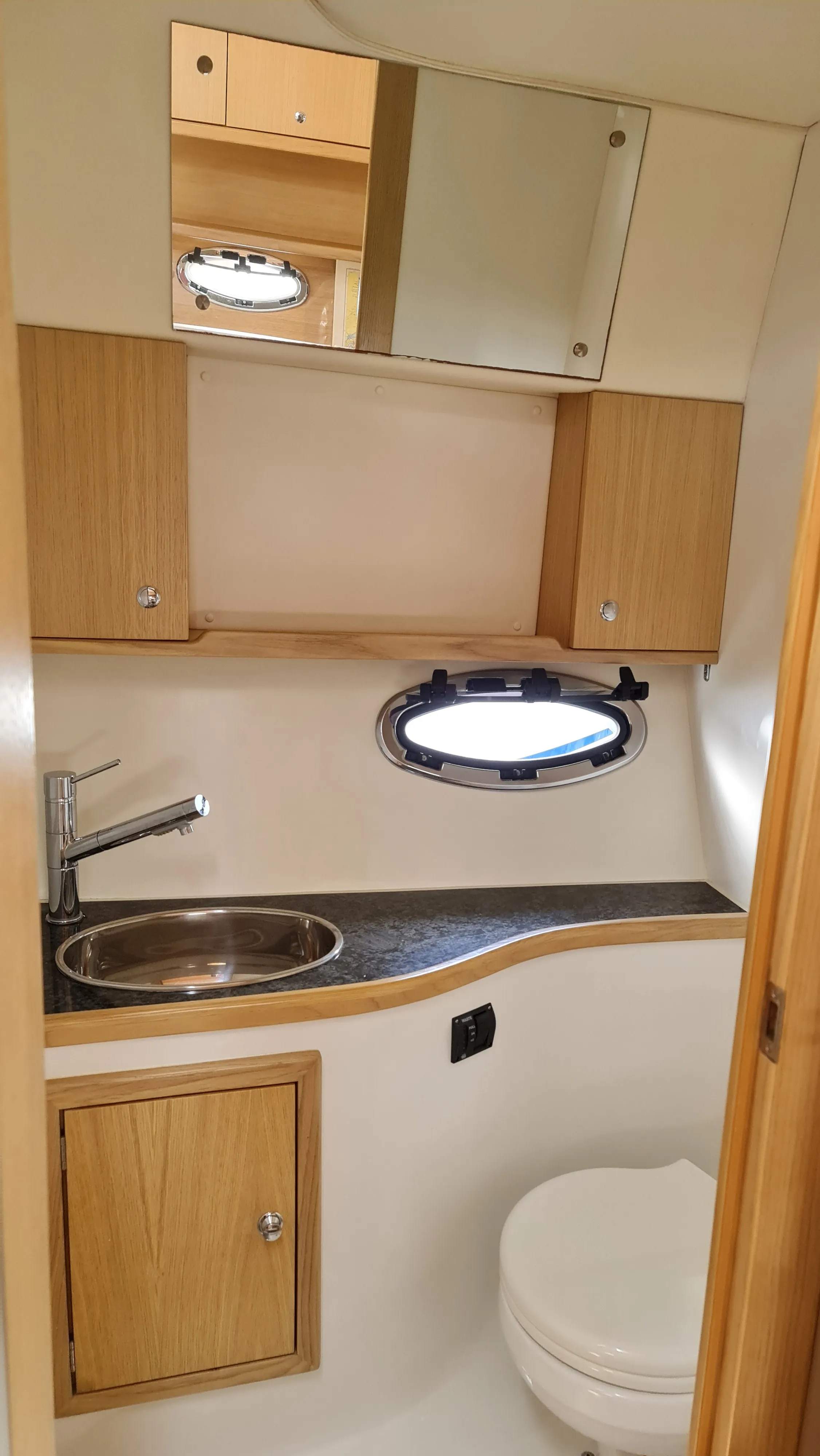 Image slide 299645