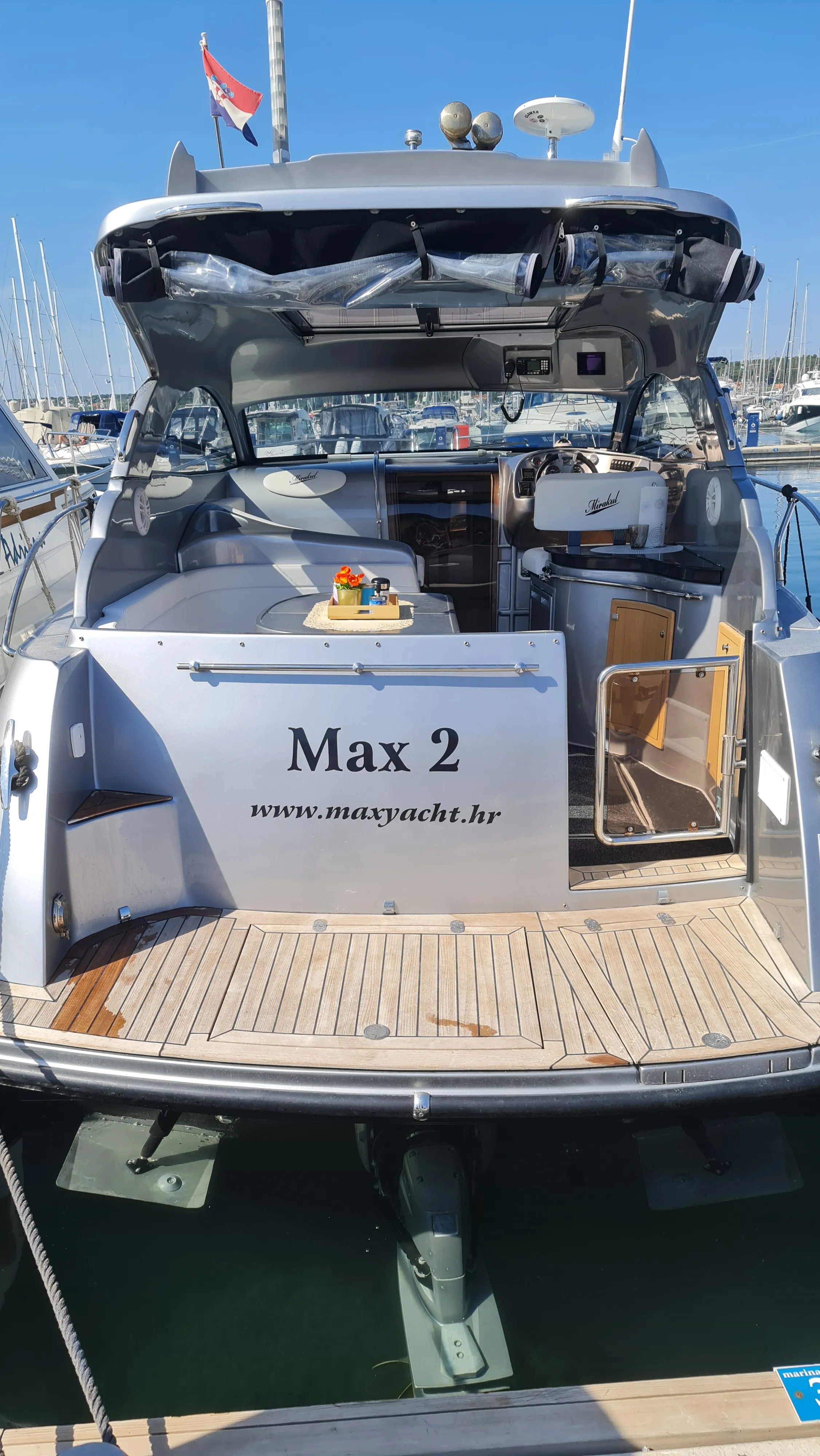 Image slide 299647