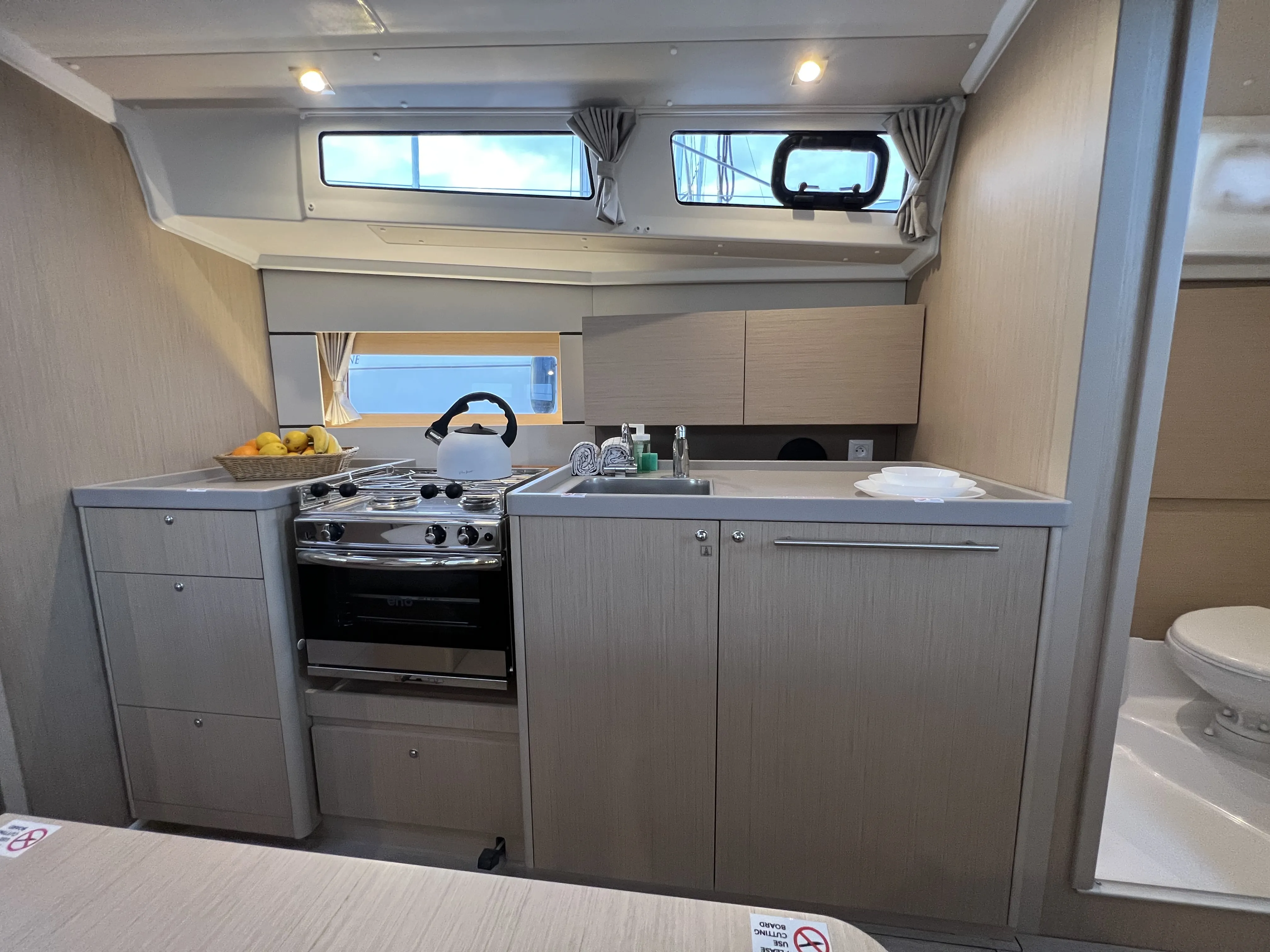 Image slide 321144