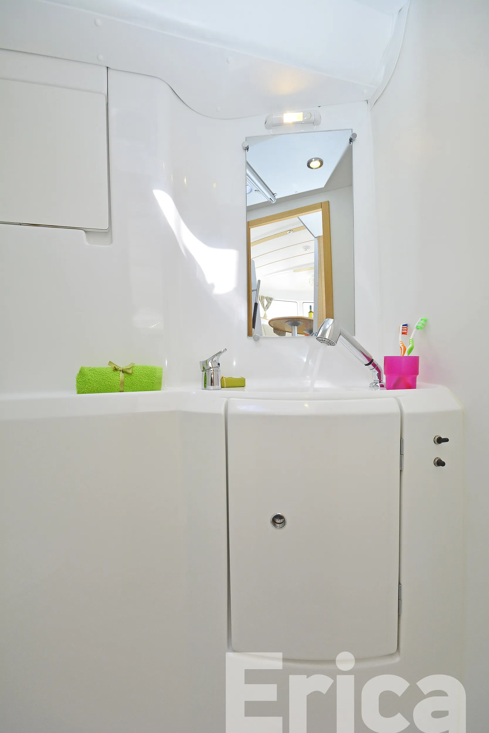 Image slide 332772