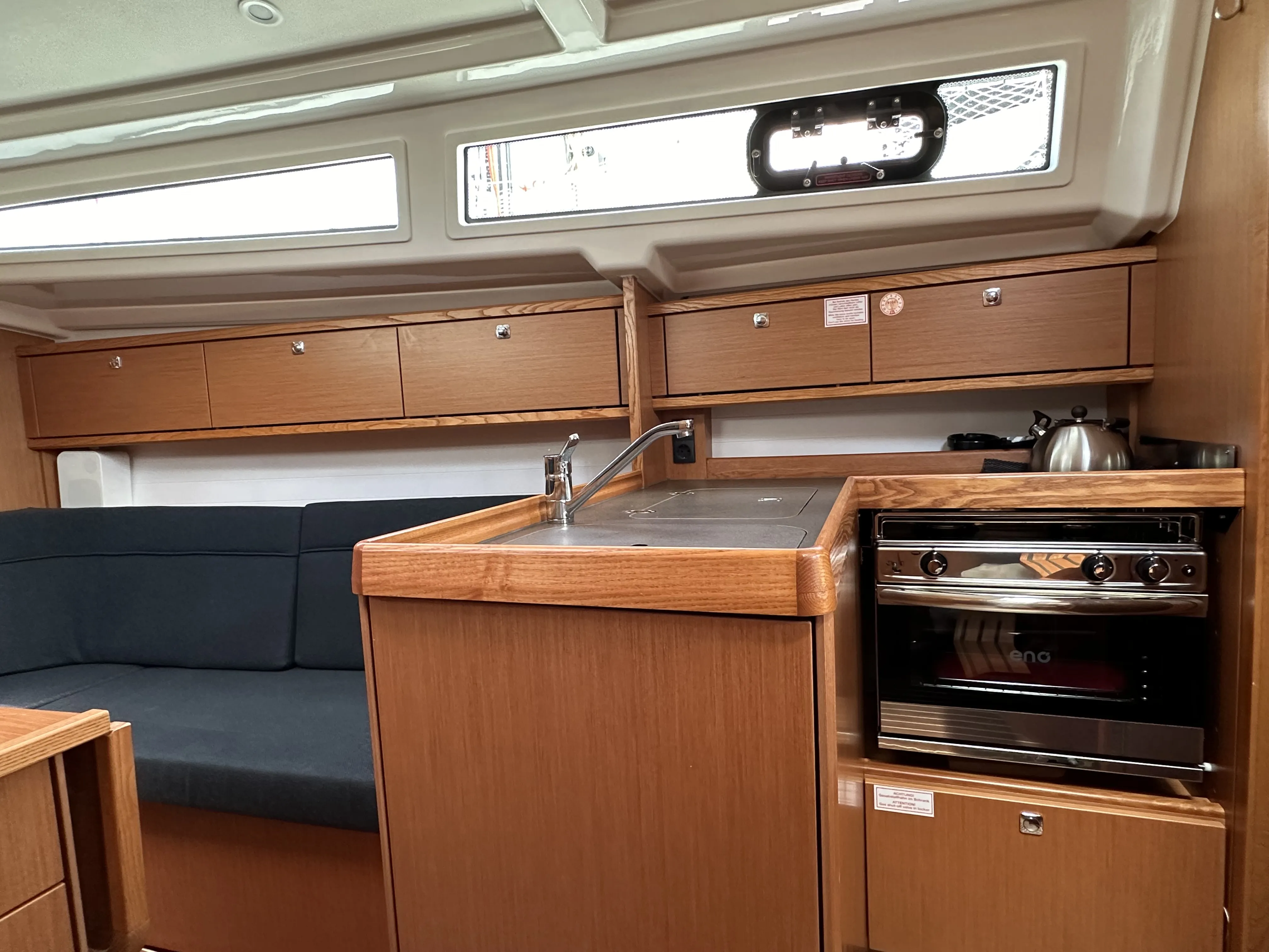 Image slide 334018