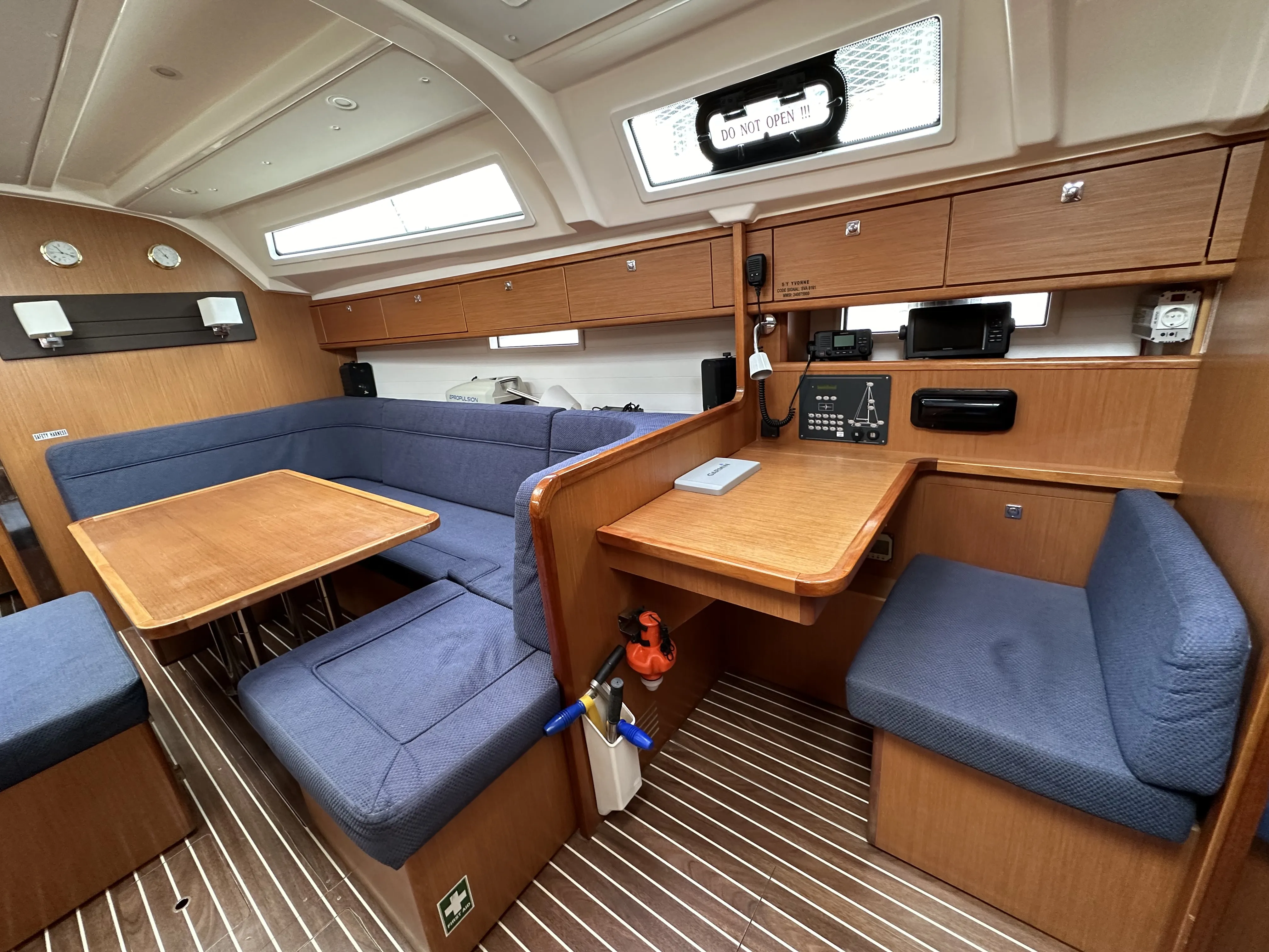 Image slide 334062