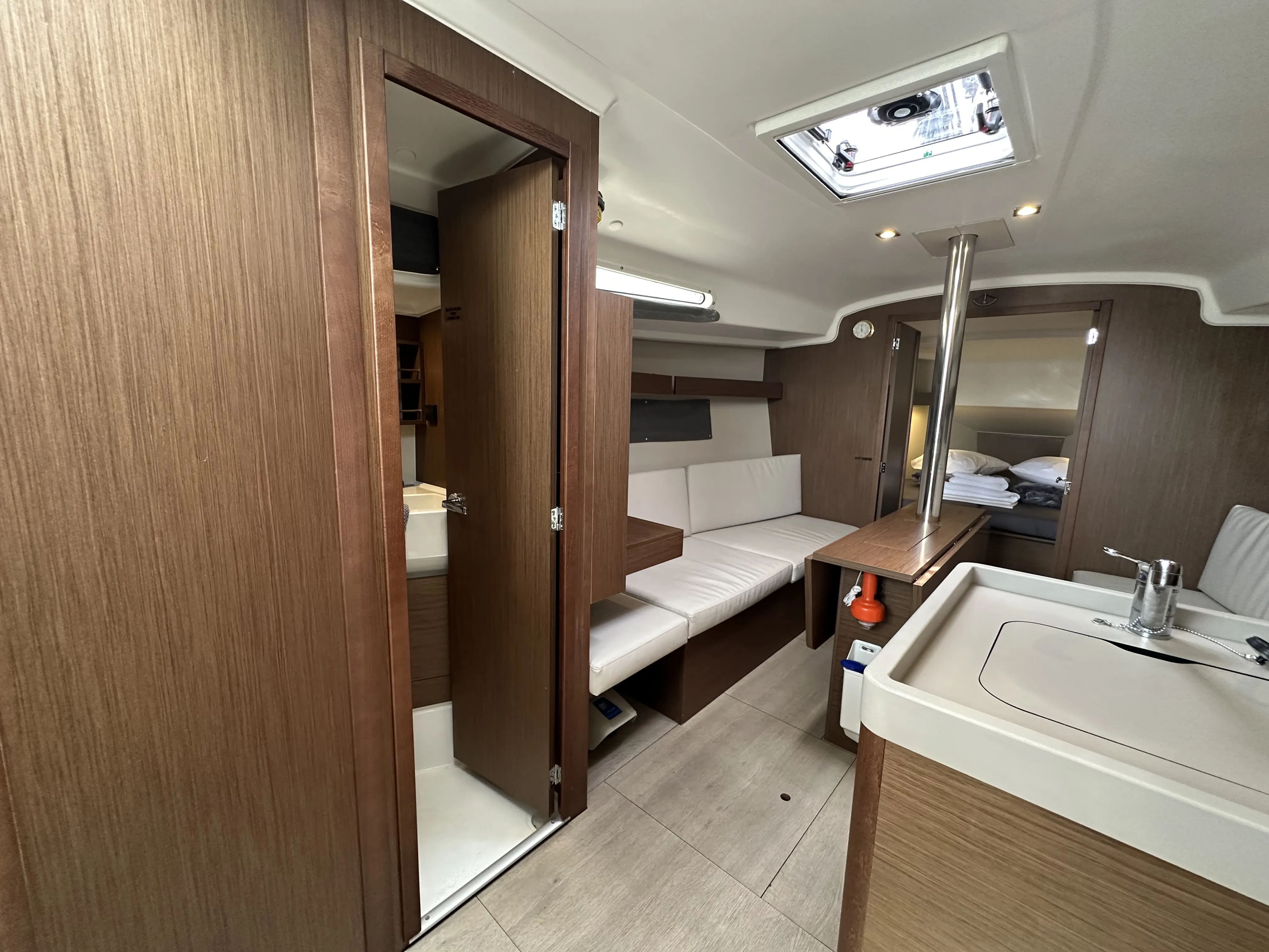 Image slide 334115