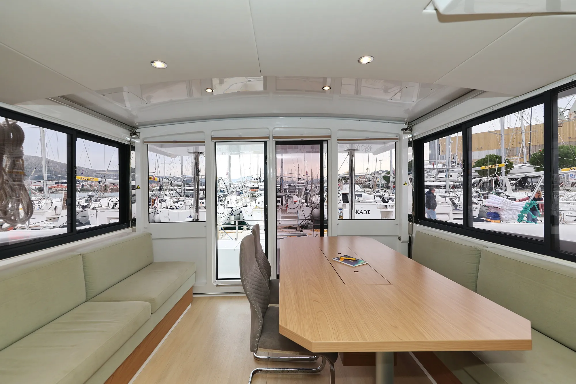 Image slide 4956